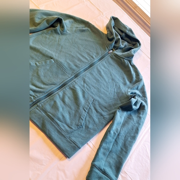 Tek Gear - Picture 7 of 10